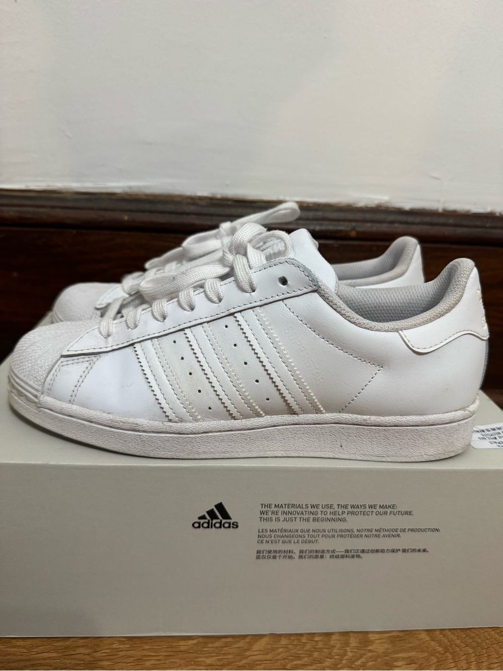 adidas superstar white 8M